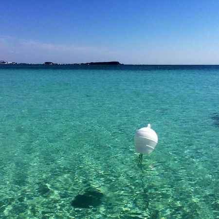 Villino Celeste Fronte Spiaggia Villa Торе Лапило Екстериор снимка